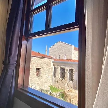 Necip Bey Konagi Δωμάτια σε οικογενειακή κατοικία *