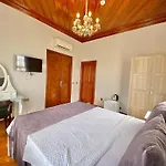 Necip Bey Konagi Kwatera prywatna Antalya