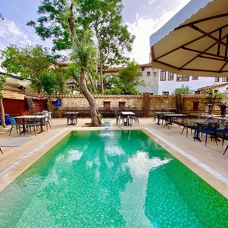 Quarto em Acomodações Particulares Necip Bey Konagi