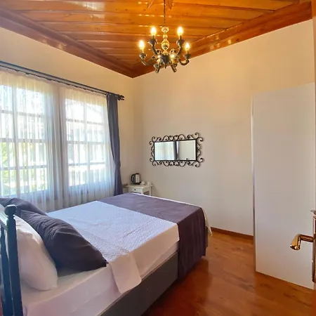 Necip Bey Konagi Quarto em Acomodações Particulares Antália