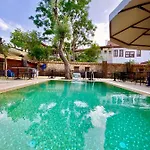 Necip Bey Konagi Rum i privatbostad *