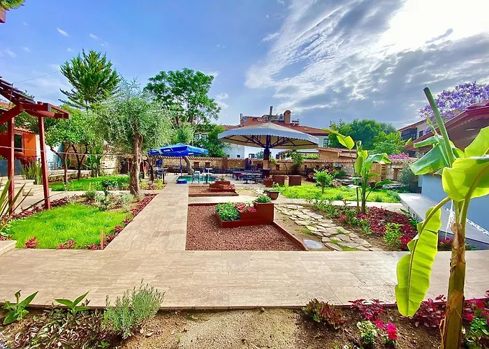 Necip Bey Konagi Privat bolig *