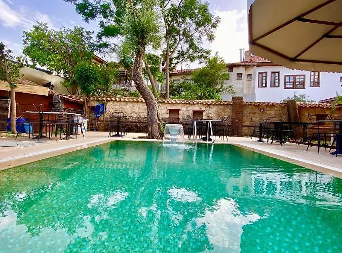 Necip Bey Konagi Privat bolig *